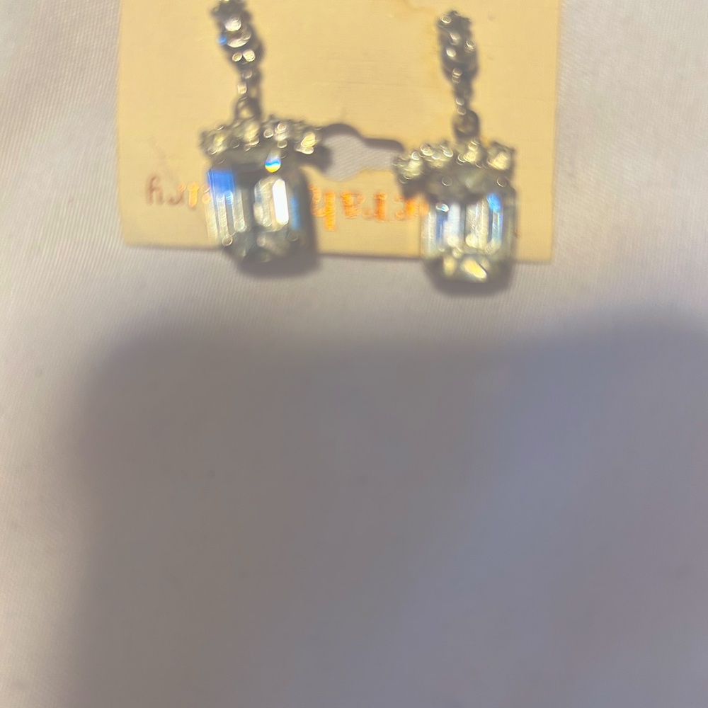 Elegant Silver Crystal Drop Earrings